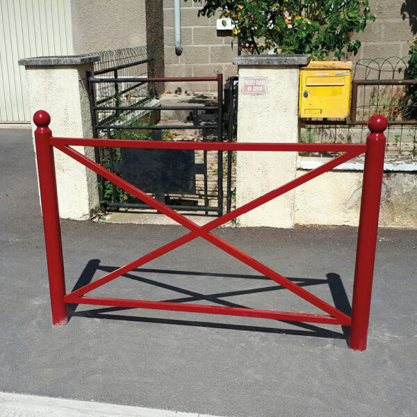 ATECH-SYNERGIE-Stadtschranke-mit-kugelpfosten