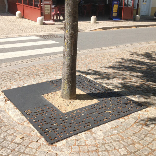 ATECH-HEDERA-Tree-grate