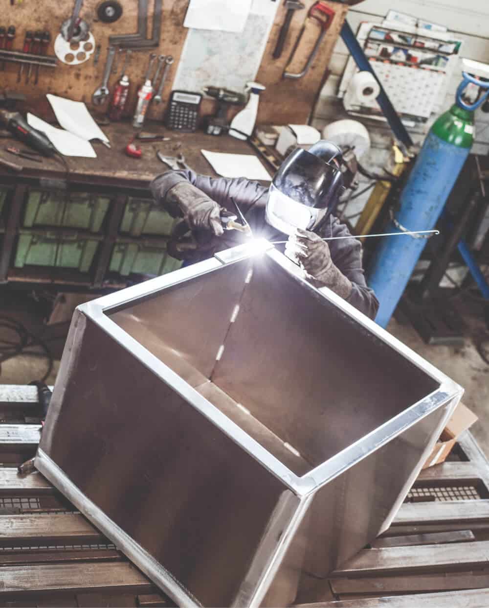 qui-service-img1 atech-materials