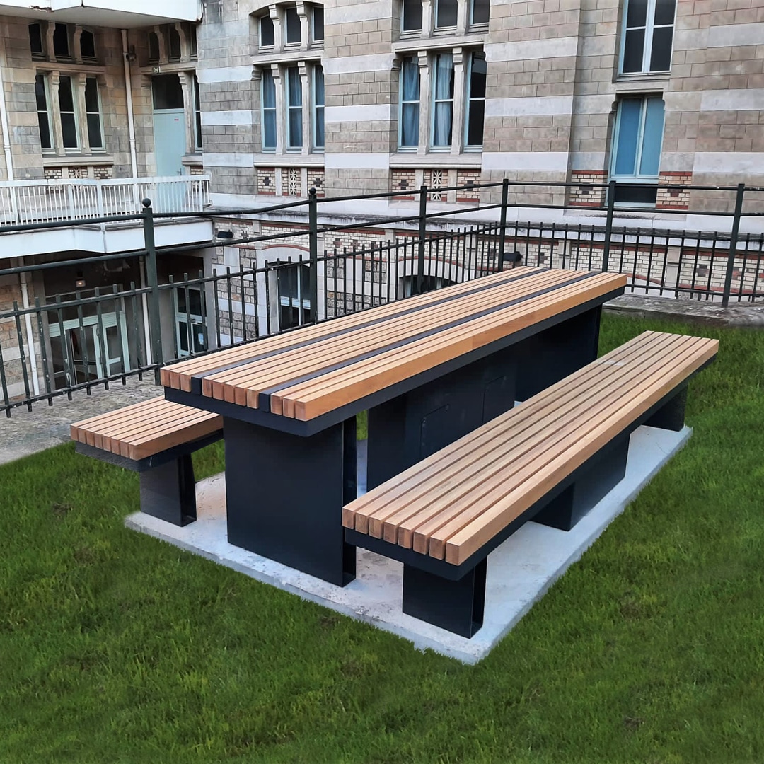 Design of a schoolyard - Tables and backless benches - ATECH