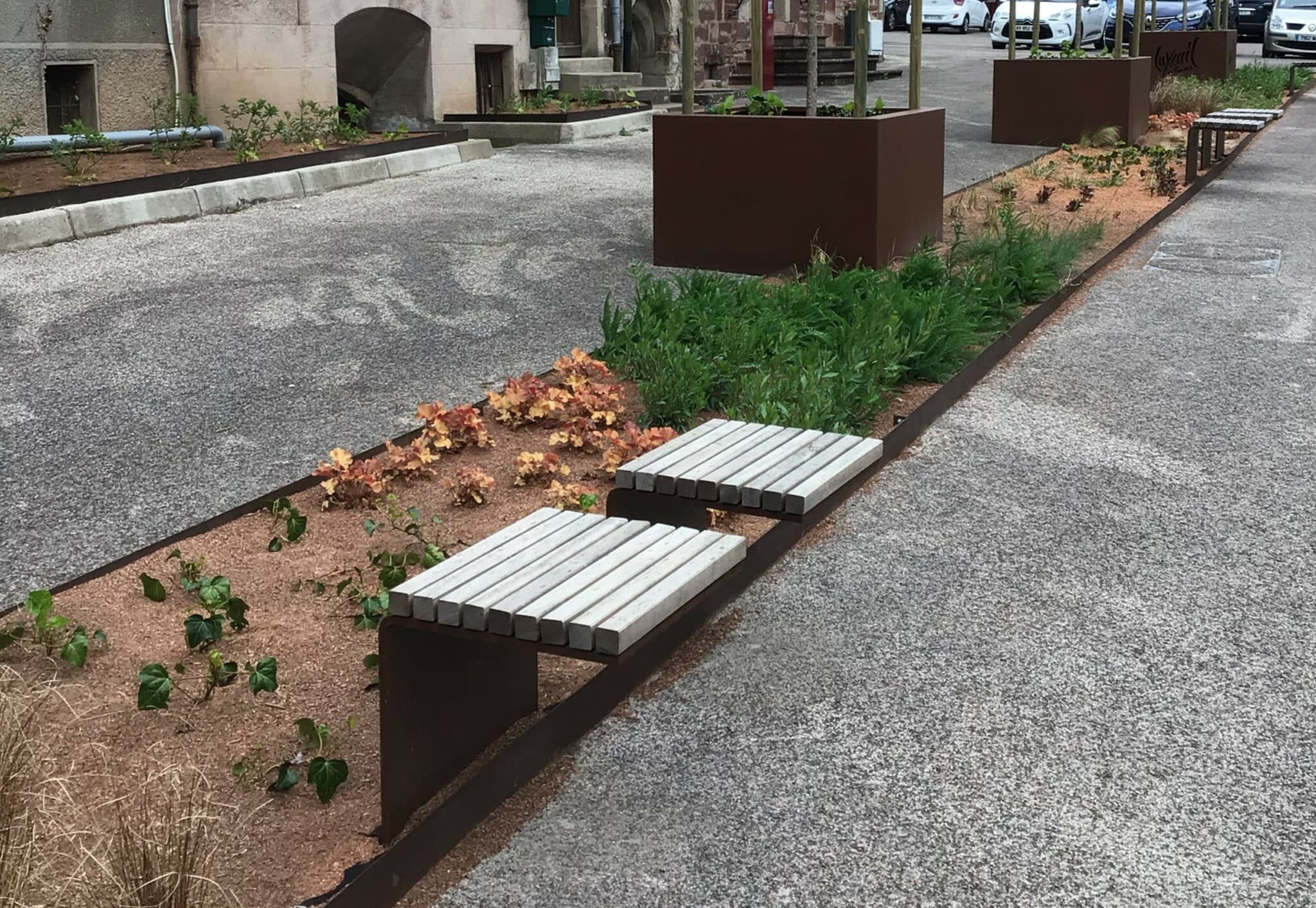 Gestaltung des öffentlichen Platzes vor dem Rathaus von Luxeuil-Les-Bains