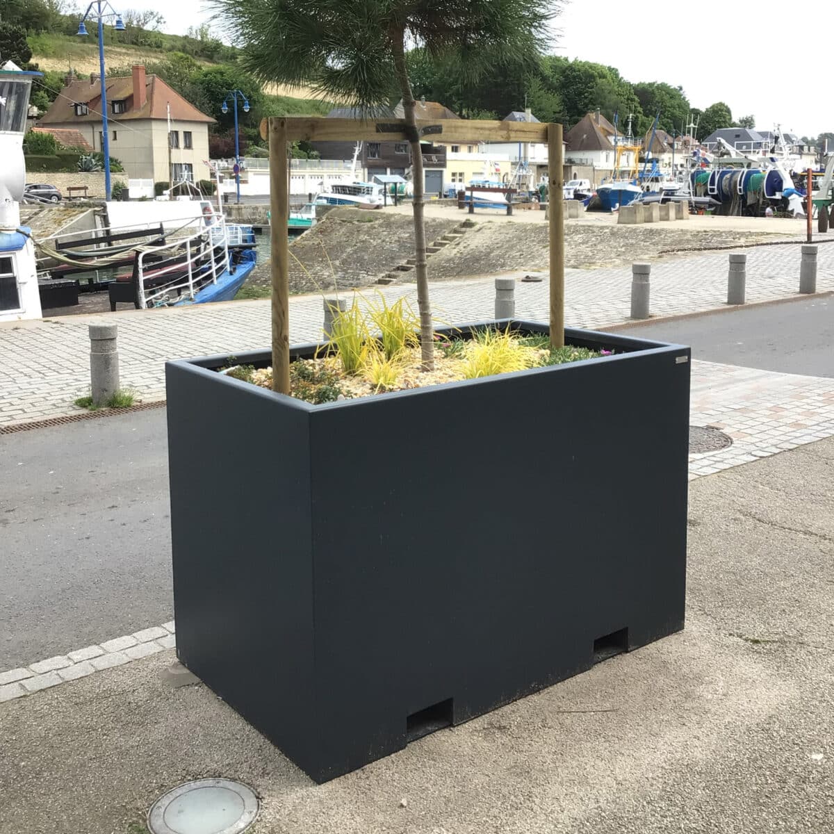 ATECH - Rectangular Planter - Painted Aluminium - Welded and Watertight2