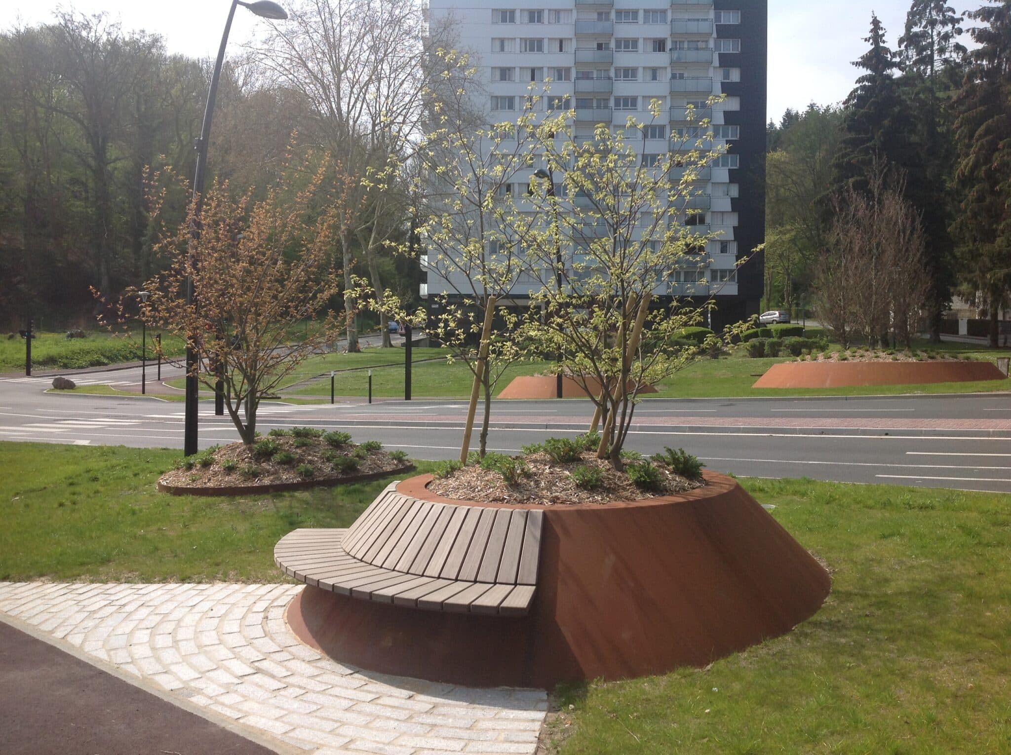 ATECH-Jardin-urbain-SUR-MESURE-corten-sable-MAROMME-76150 (4) ATECH Jardin urbain SUR MESURE corten sable MAROMME 76150 4