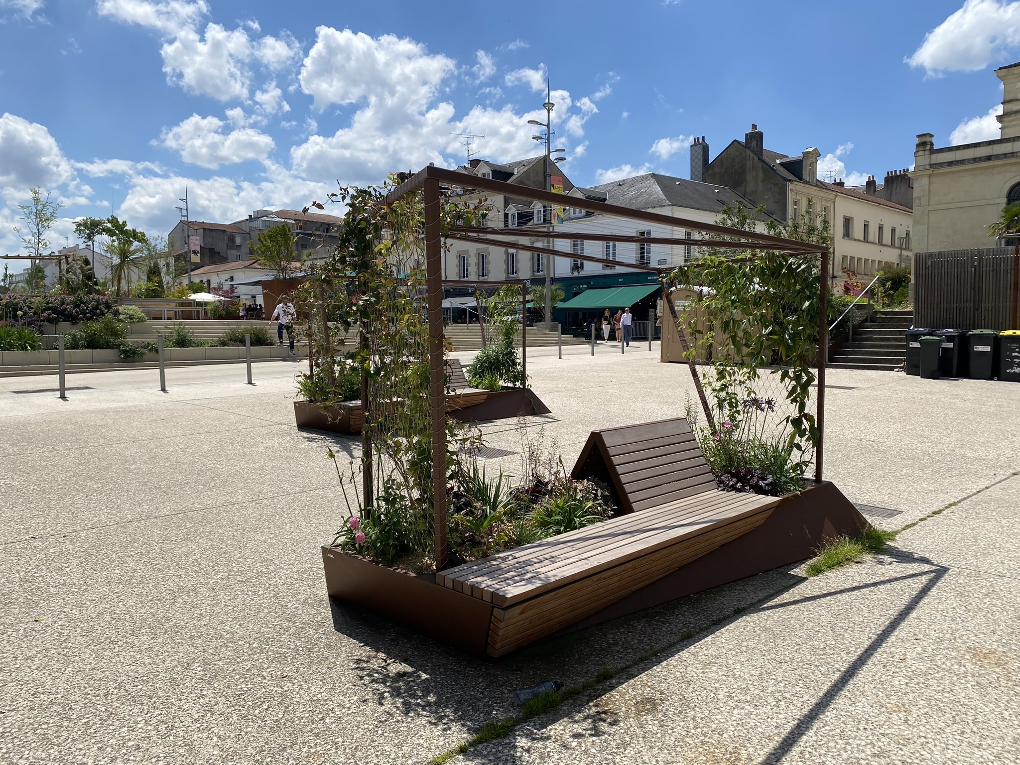 Ombrières Prisme in La Roche-sur-Yon