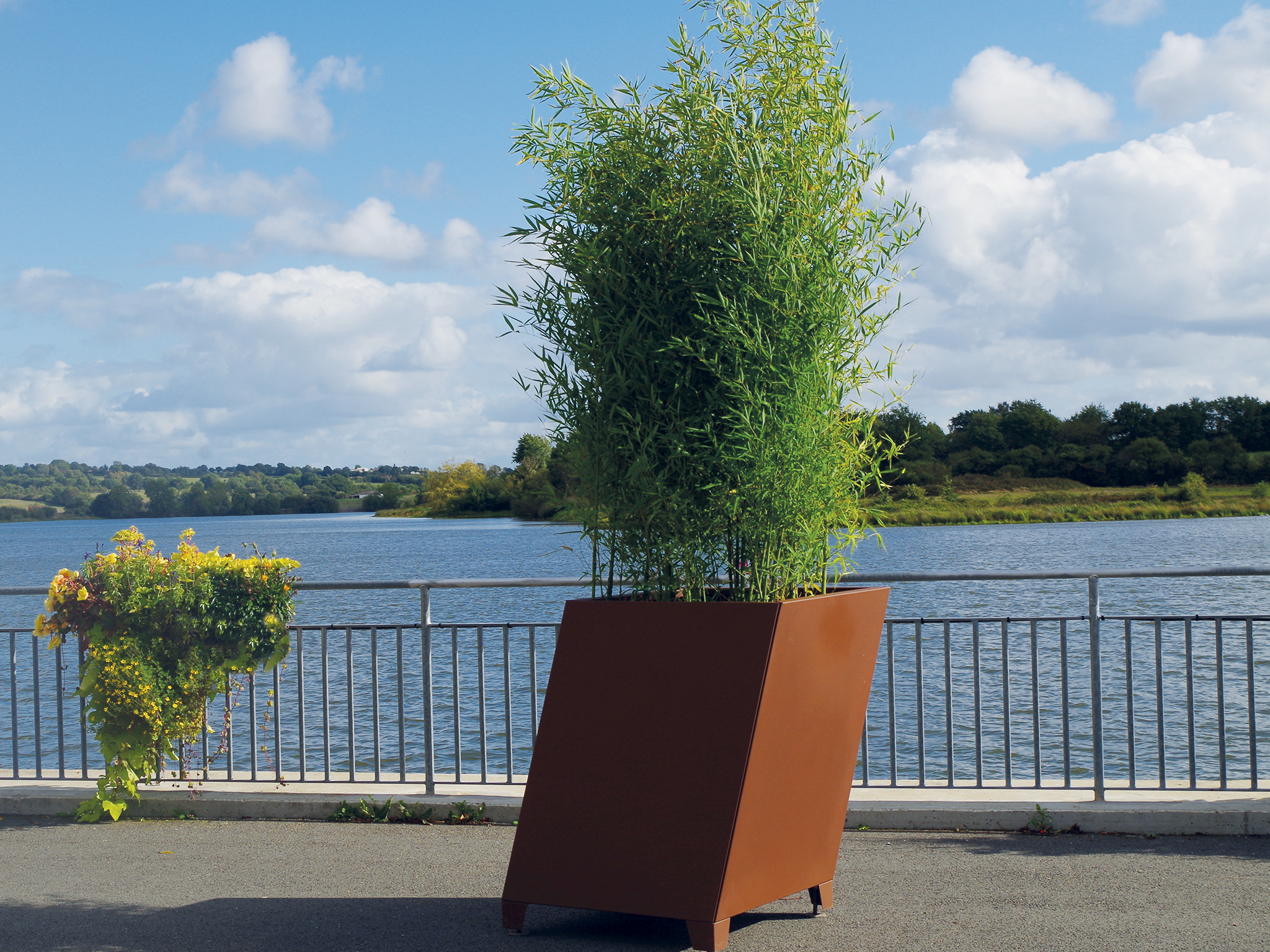 Plant pot - Eole