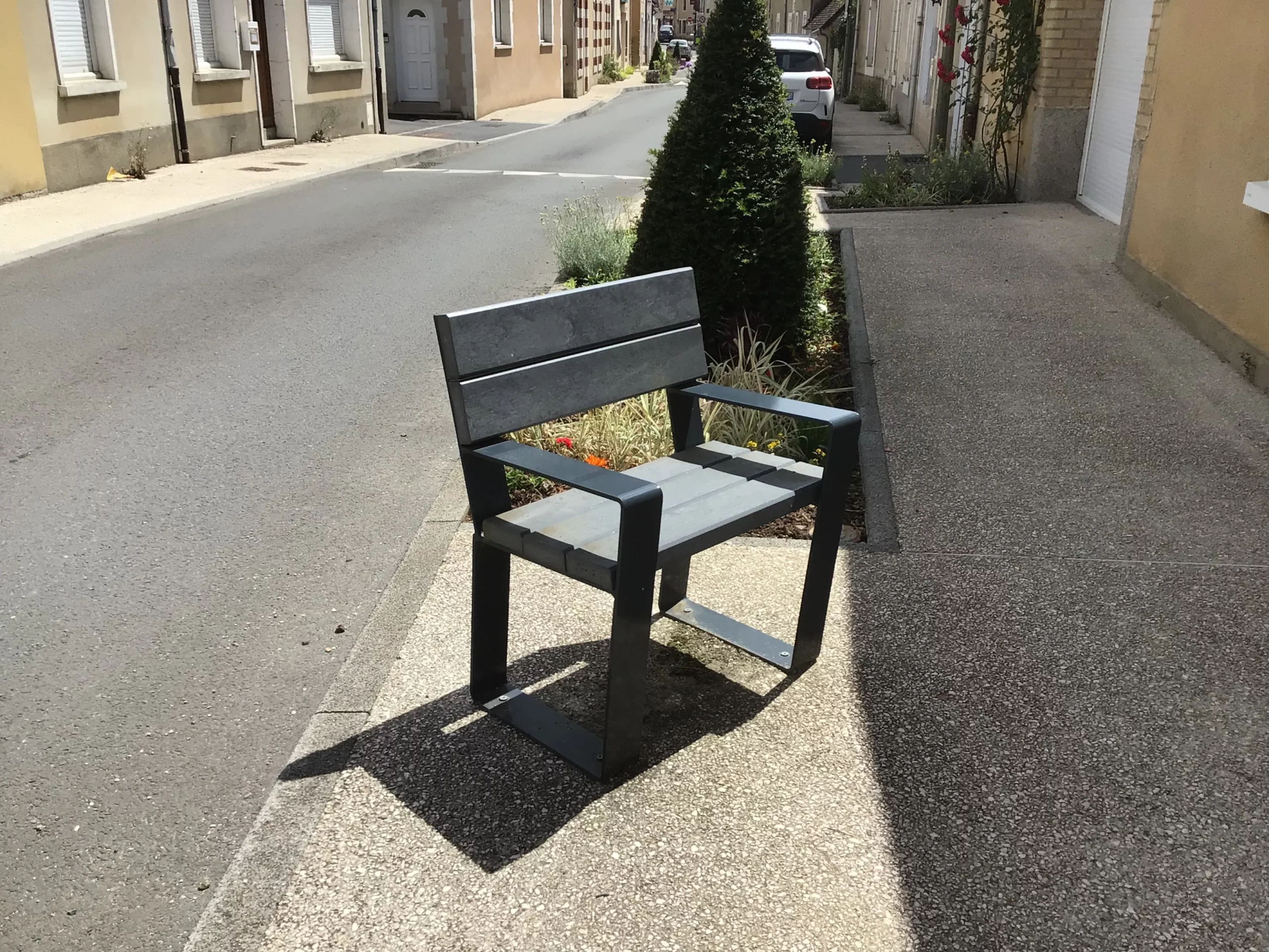 Stuhl – Synergie