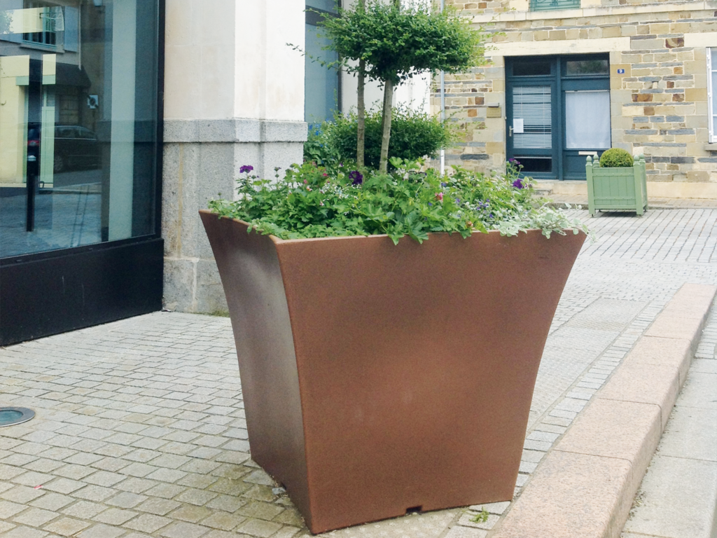Recyclable Plastic Plant Pot - Gal'B