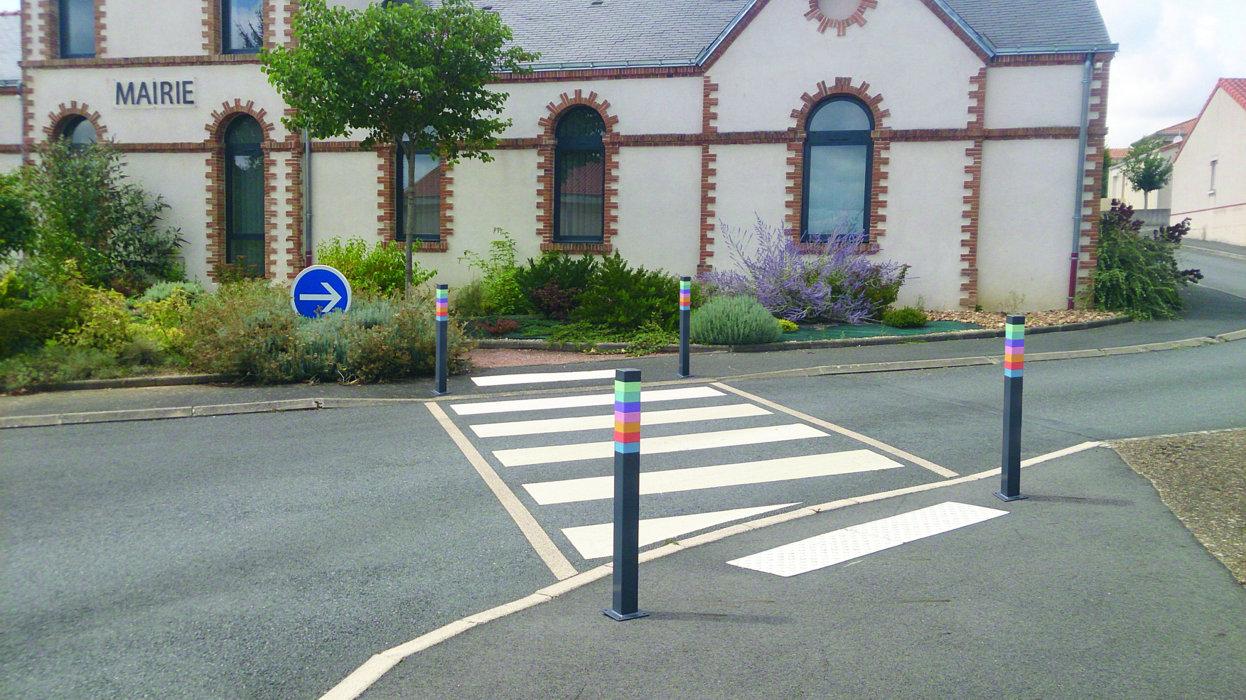 ATECH-Potelet-PASTEL-securit&eacute;