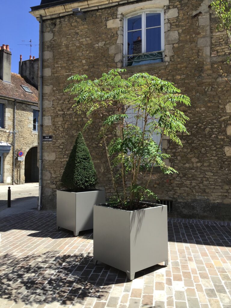 Blooming planter_Cube_atech (2)